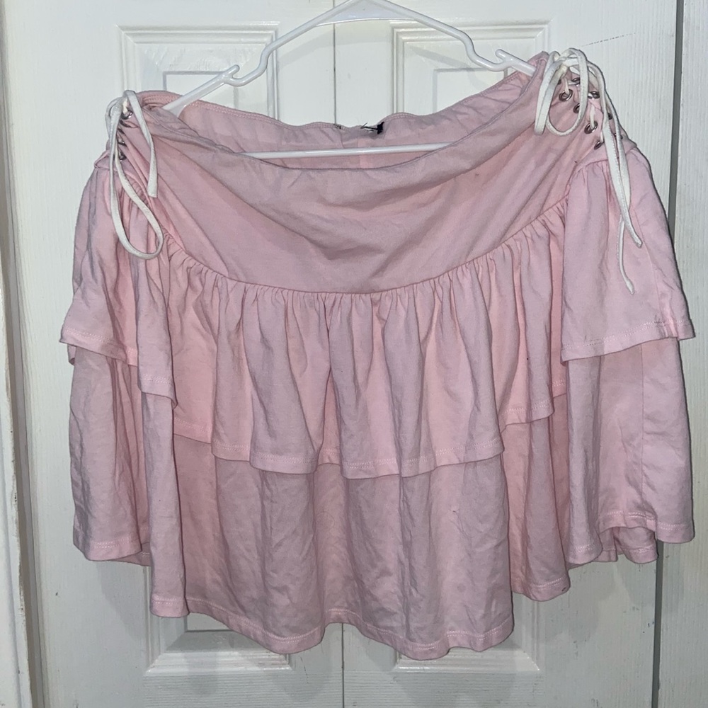 Hot Topic Light Pink 2 Tiered skirt